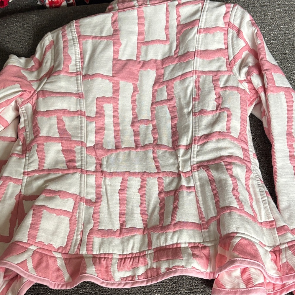 Quilted Pink and White blocks vs & clouds design - Picture 7 of 14